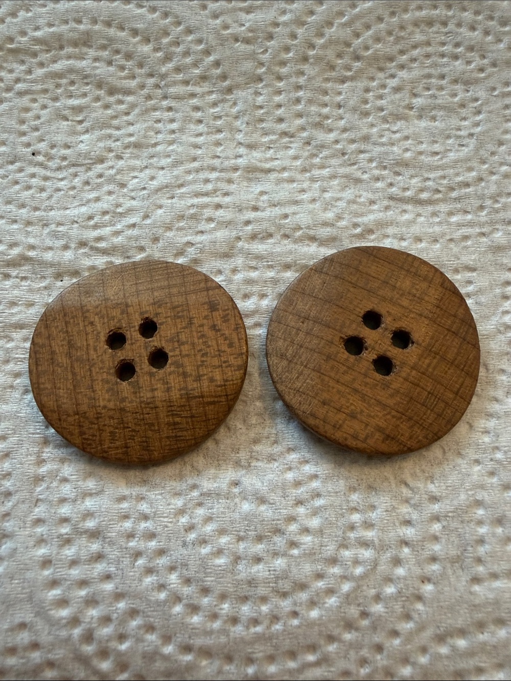 Classic Brown Wooden 4-Hole Buttons for Men Accessories